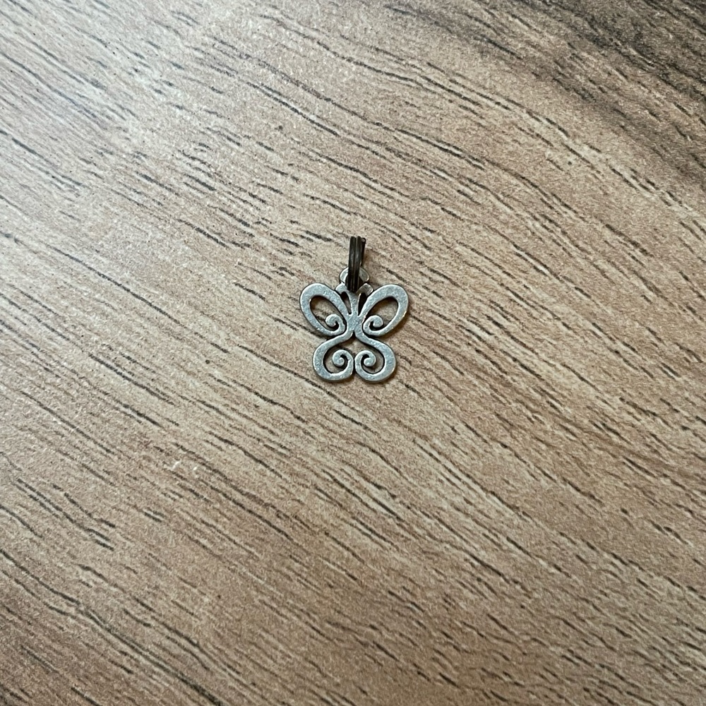 James Avery Sterling 925 small Spring butterfly pendant charm